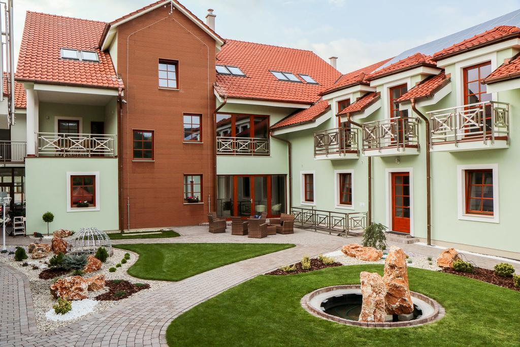 Penzion Tri Koruny Spisska Stara Ves Extérieur photo